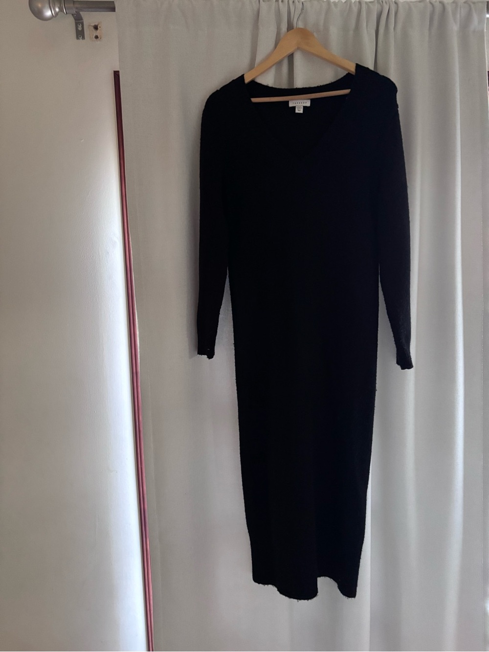 Topshop Black Long Sleeve V-Neck Midi sweater Dress